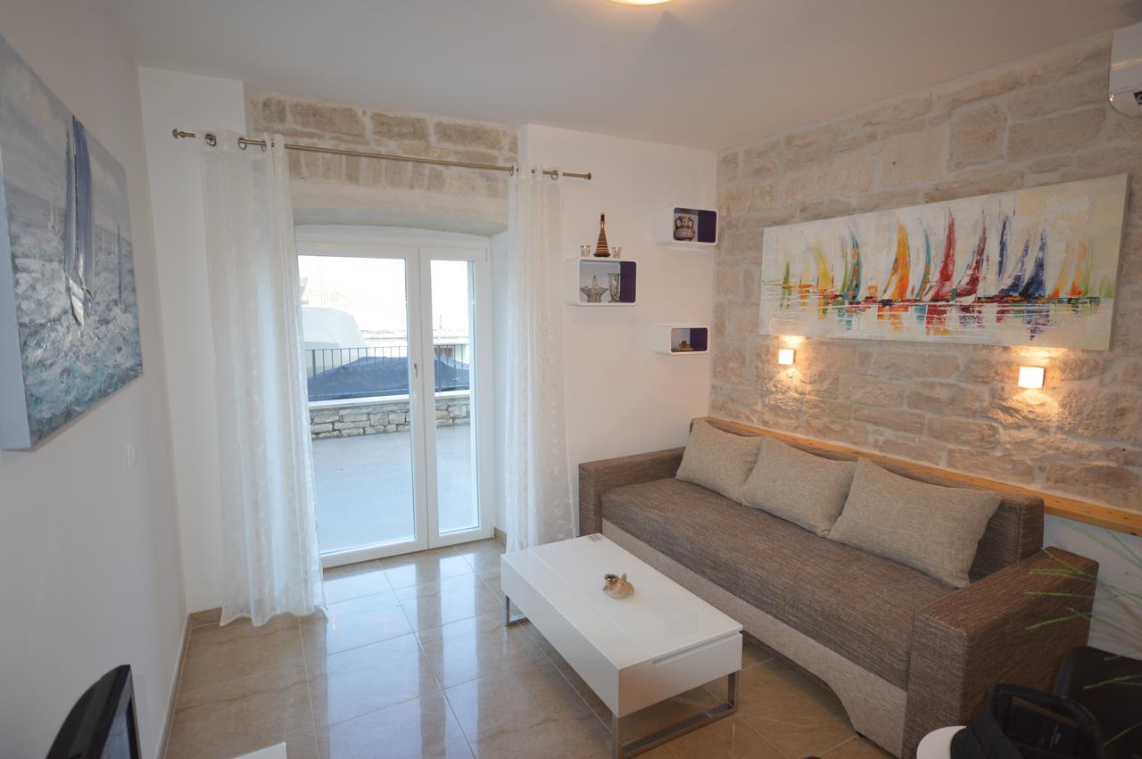Castello Rezidence 2 Apartment